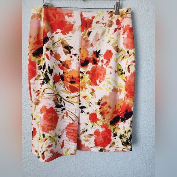 Kasper Red and Orange Knee-Length Pencil Skirt - Picture 3 of 9